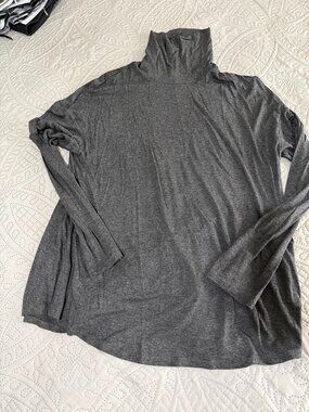 J Jill Wearever Turtleneck loose fitting